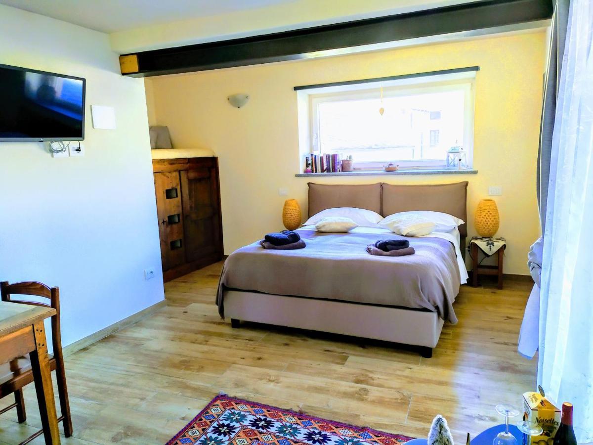 Maison Soleil - Chiara Suite Aosta Eksteriør billede